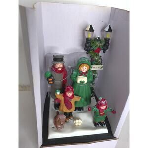 Vintage Holiday Creations Holiday Scene Musical Christmas Carolers New